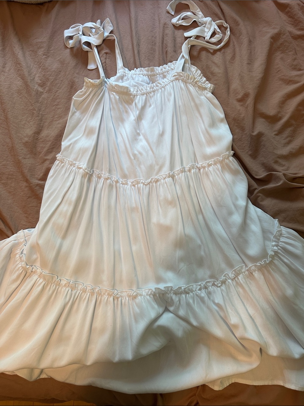 Versona White Tiered Tie-Shoulder Slip
